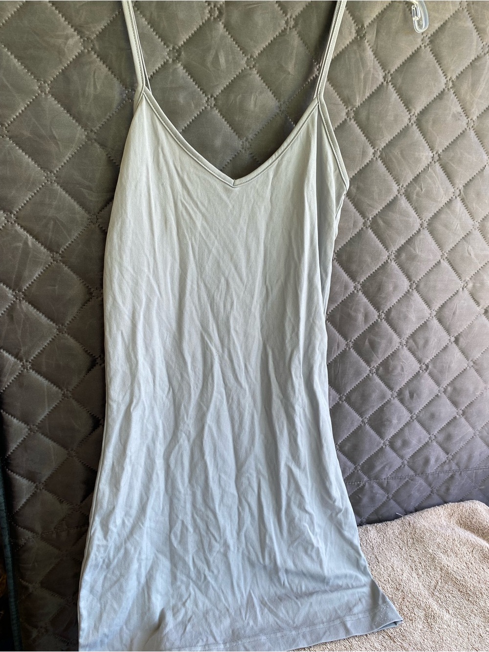 Guess Light Gray V-Neck Slip Dress with Thin Straps s